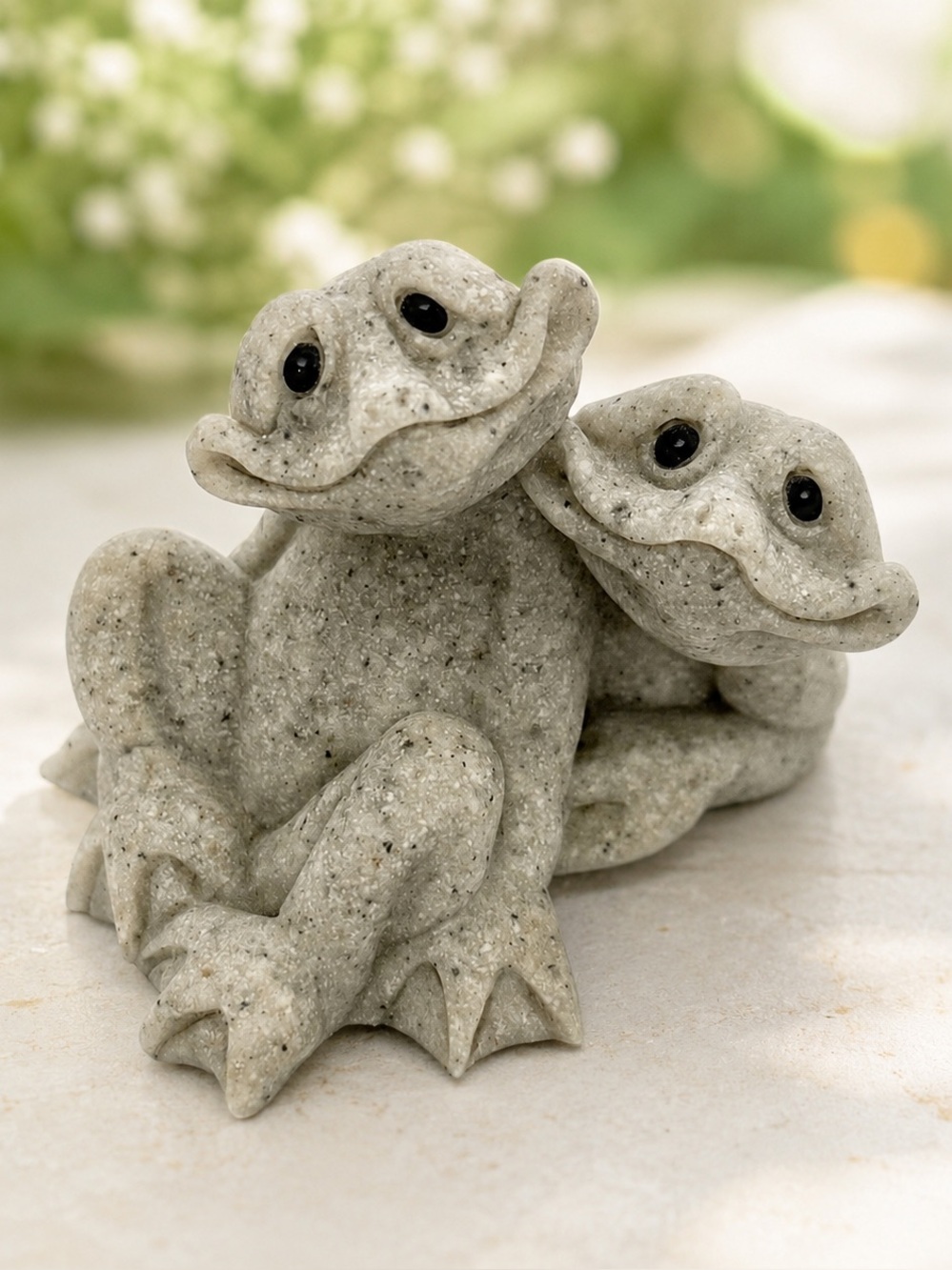Vintage Quarry Critters Fric & Frac Frog Figurine Second Nature Design 2000
